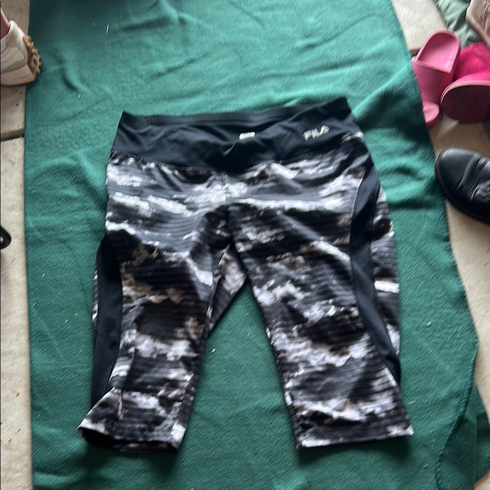 Fila Black and Gray Patterned Leggings